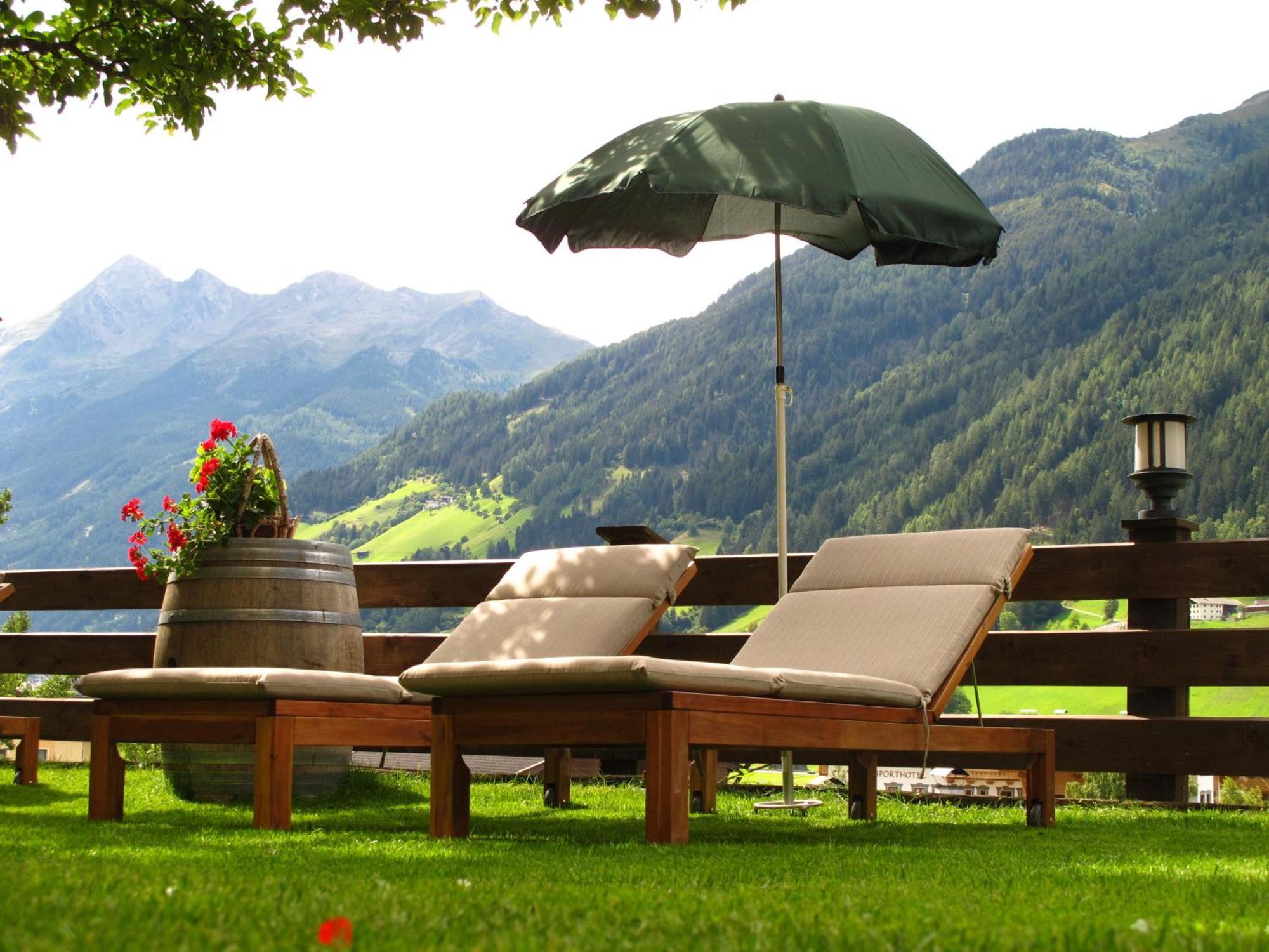 Fleckhof Hotel Neustift im Stubaital Bagian luar foto