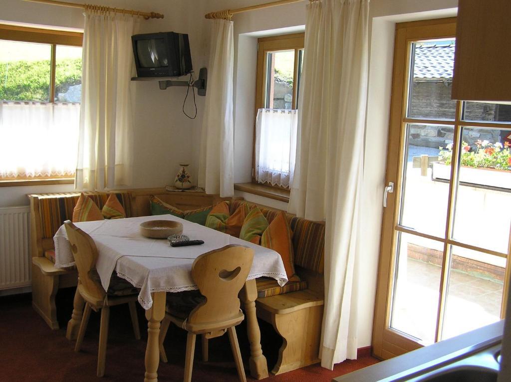 Fleckhof Hotel Neustift im Stubaital Ruang foto
