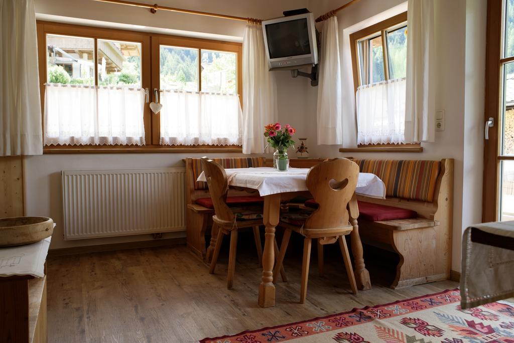 Fleckhof Hotel Neustift im Stubaital Bagian luar foto