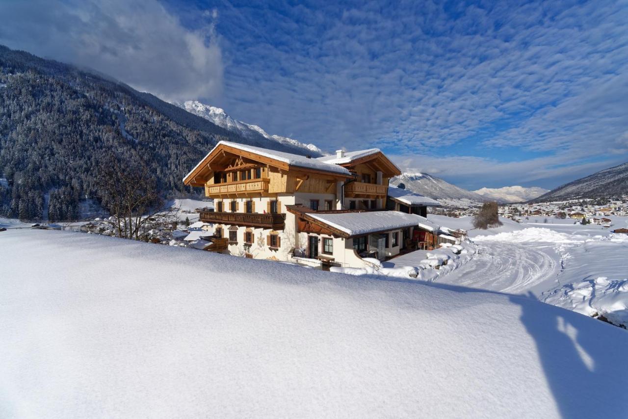 Fleckhof Hotel Neustift im Stubaital Bagian luar foto