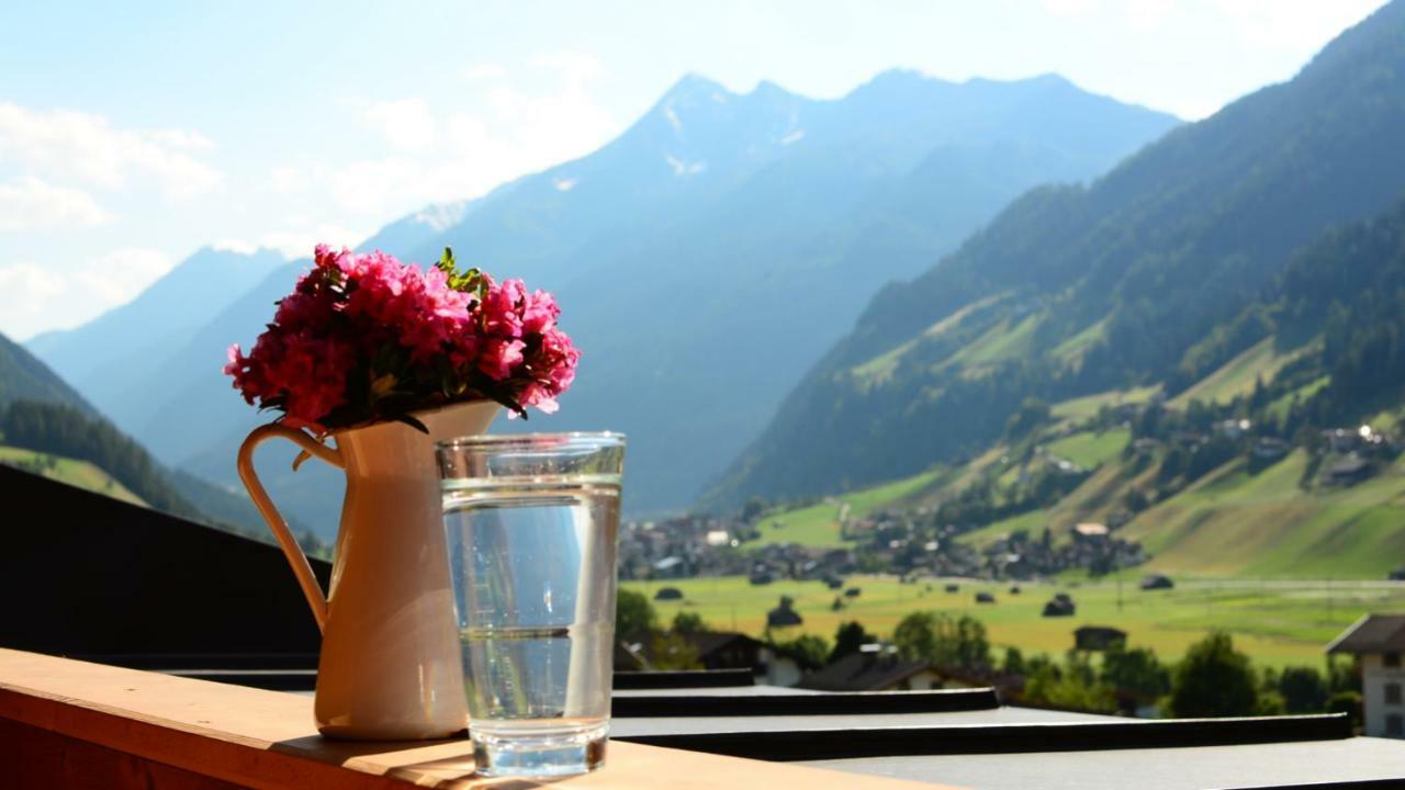 Fleckhof Hotel Neustift im Stubaital Bagian luar foto